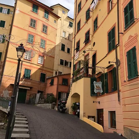 Due Passi Dal Porticicolo