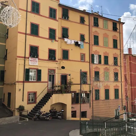 Due Passi Dal Porticicolo * 卡莫利
