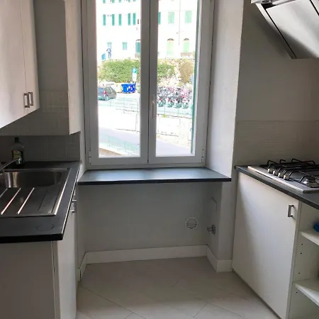 Due Passi Dal Porticicolo